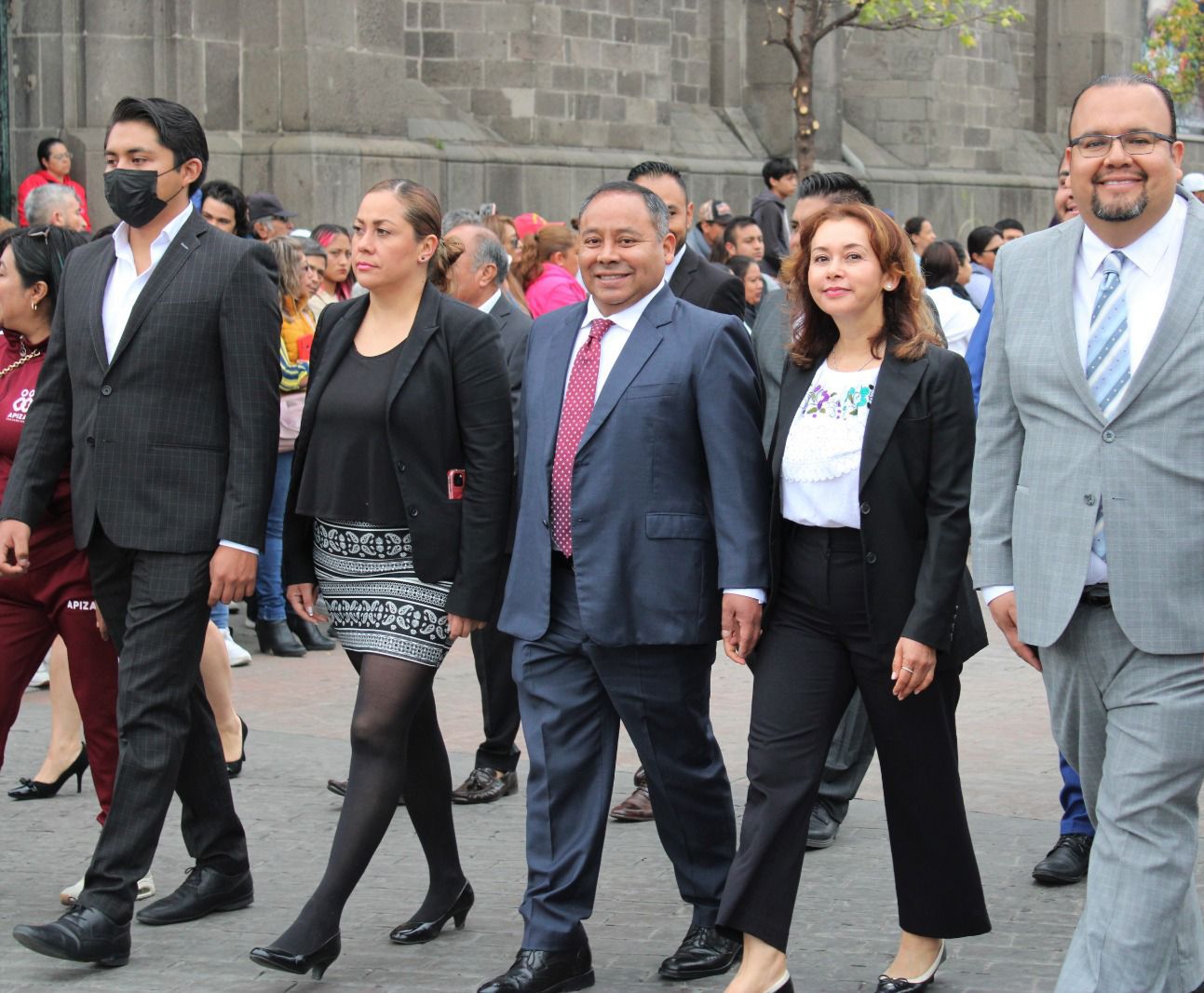 Preside Javier Rivera el desfile del CXIV Aniversario de la Revolución Mexicana